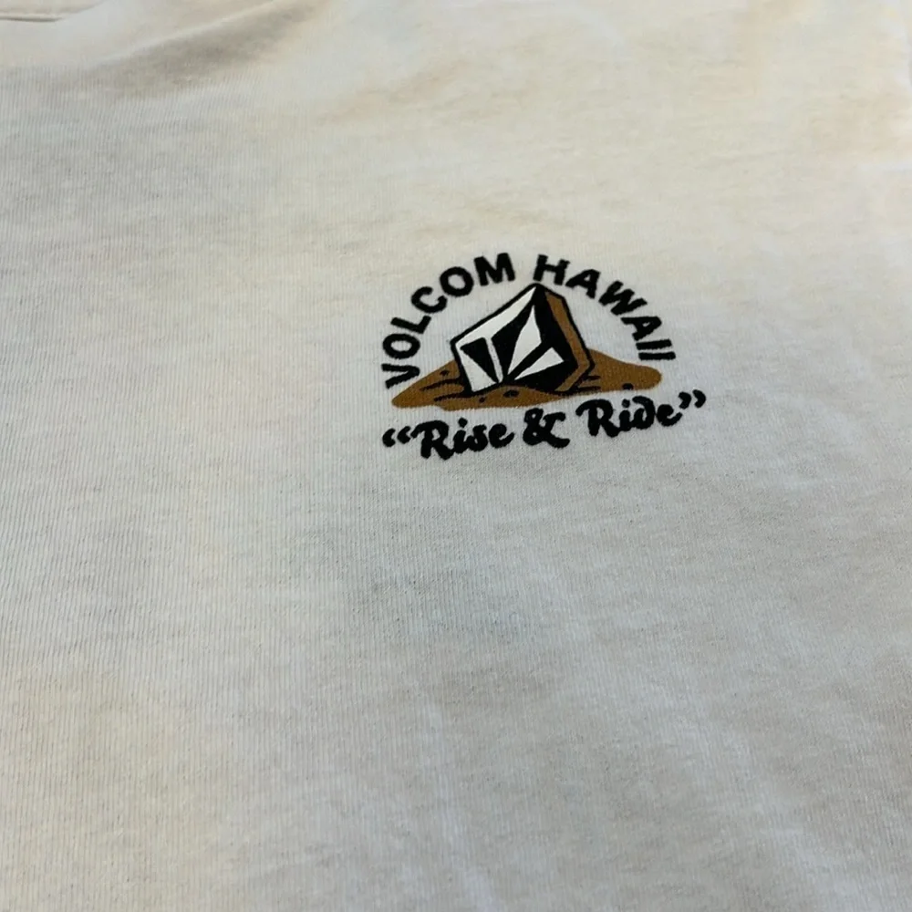 Volcom Hawaii “Rise & Ride” Tee! - Picture 3 of 6